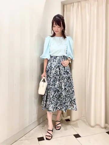 組曲 金井 コーディネート画像