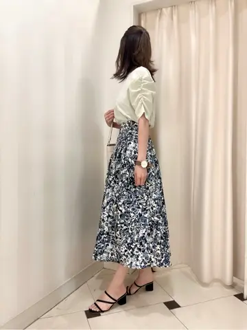 組曲 金井 コーディネート画像