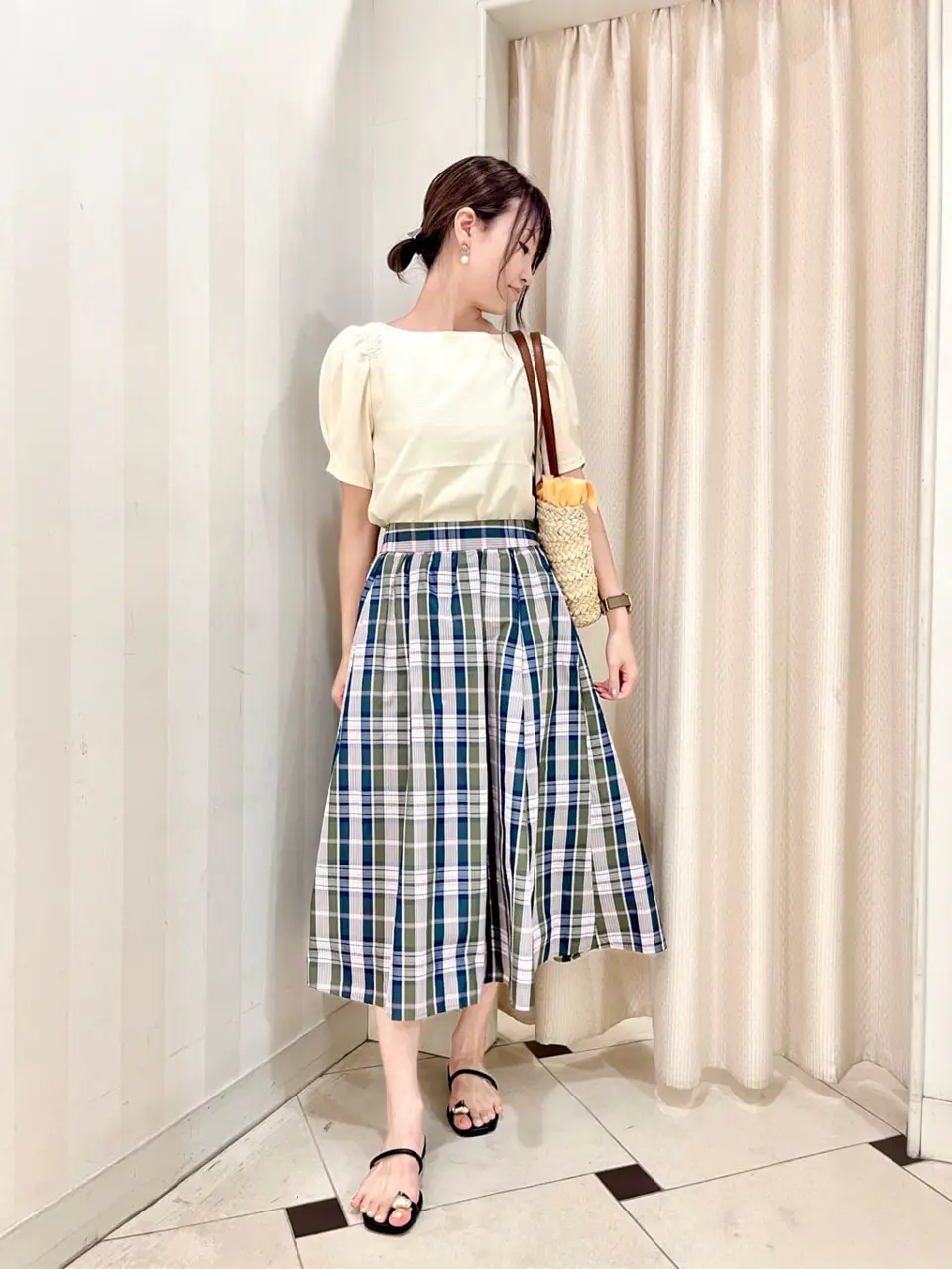  金井 コーディネート画像