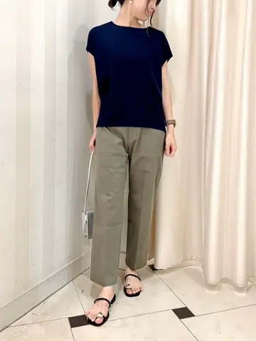 組曲 金井 コーディネート画像