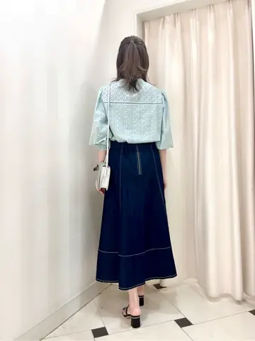 組曲 金井 コーディネート画像