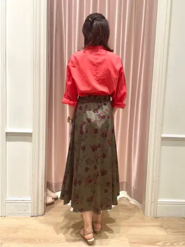 組曲 スタッフ コーディネート画像