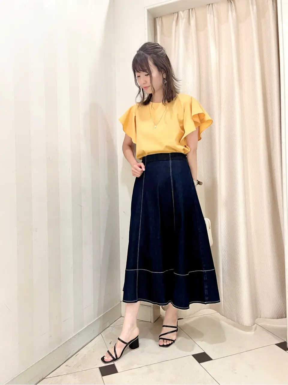 組曲 金井 コーディネート画像