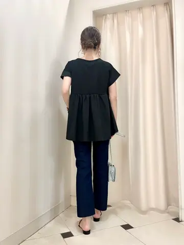 組曲 金井 コーディネート画像