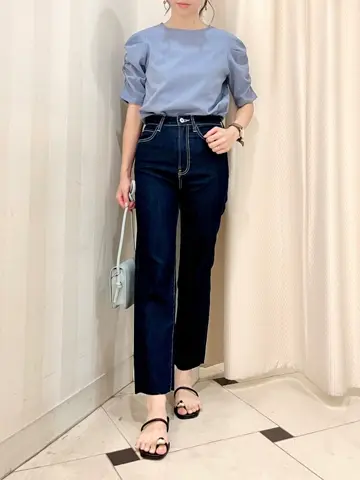 組曲 金井 コーディネート画像