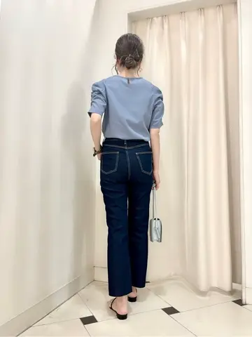 組曲 金井 コーディネート画像