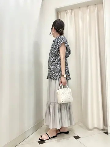 組曲 金井 コーディネート画像