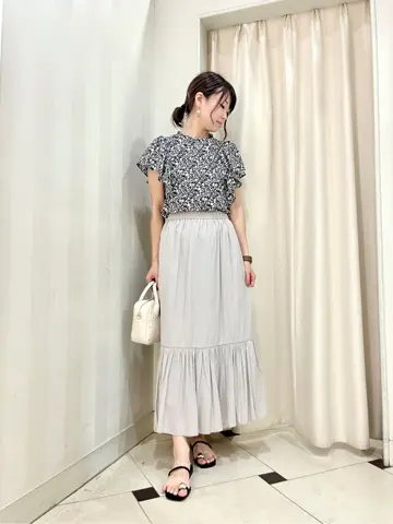 組曲 金井 コーディネート画像