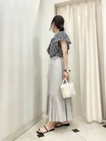 組曲 金井 コーディネート画像