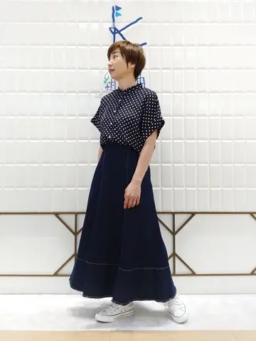 組曲 井上 コーディネート画像