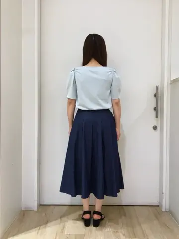 組曲 スタッフ コーディネート画像