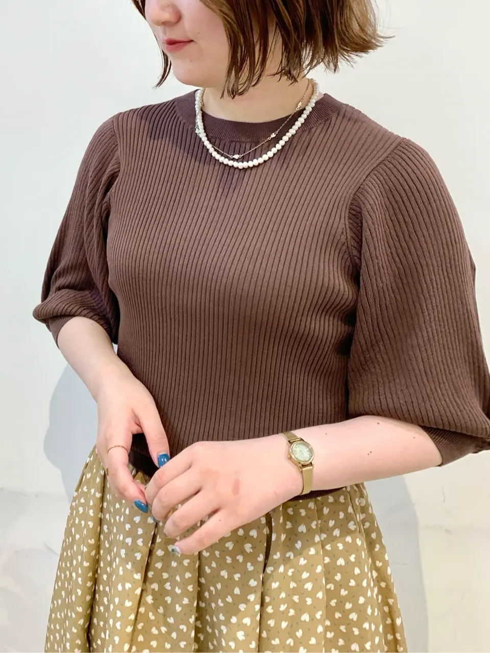 組曲 石井 コーディネート画像