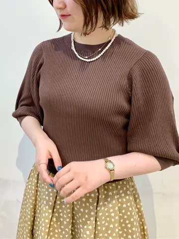 組曲 石井 コーディネート画像