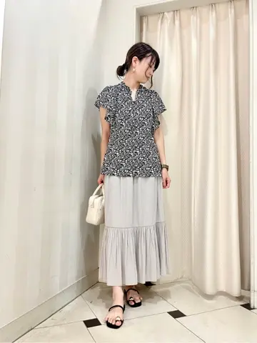 組曲 金井 コーディネート画像