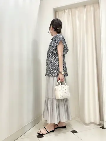 組曲 金井 コーディネート画像