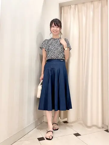 組曲 金井 コーディネート画像