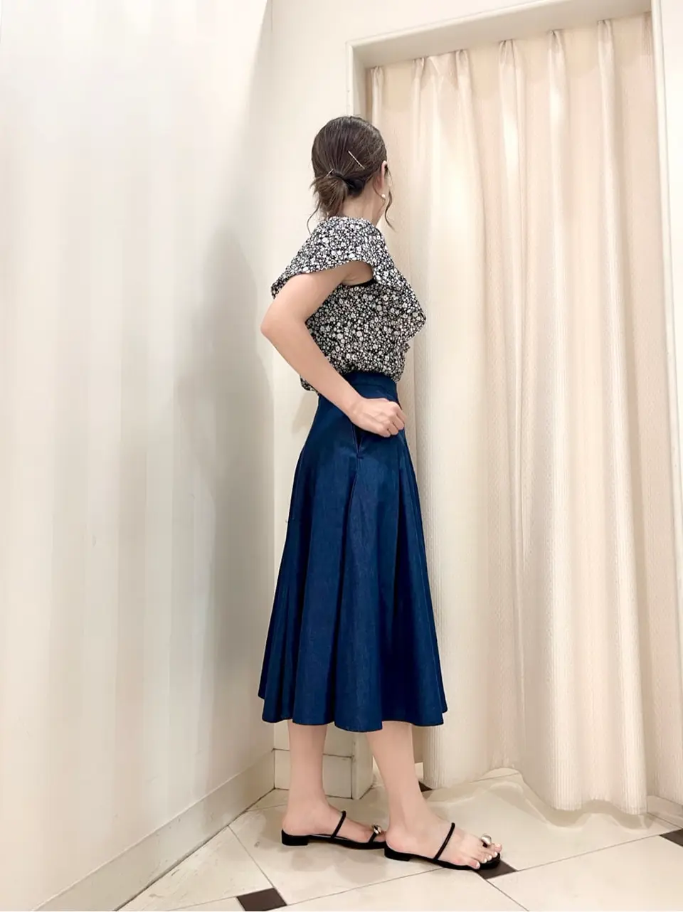 組曲 金井 コーディネート画像