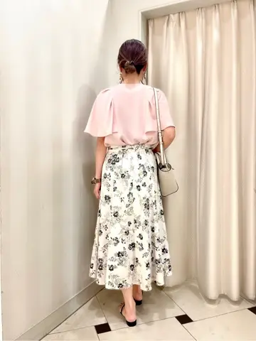 組曲 金井 コーディネート画像