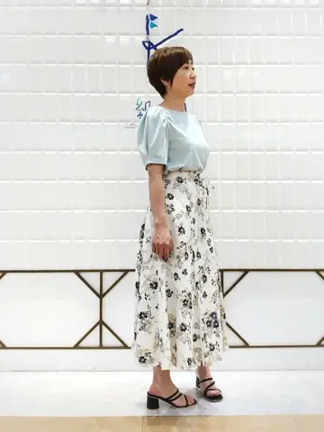 組曲 井上 コーディネート画像