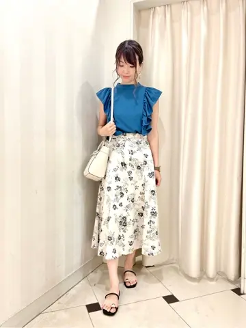 組曲 金井 コーディネート画像