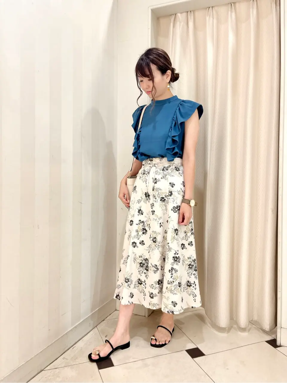 組曲 金井 コーディネート画像