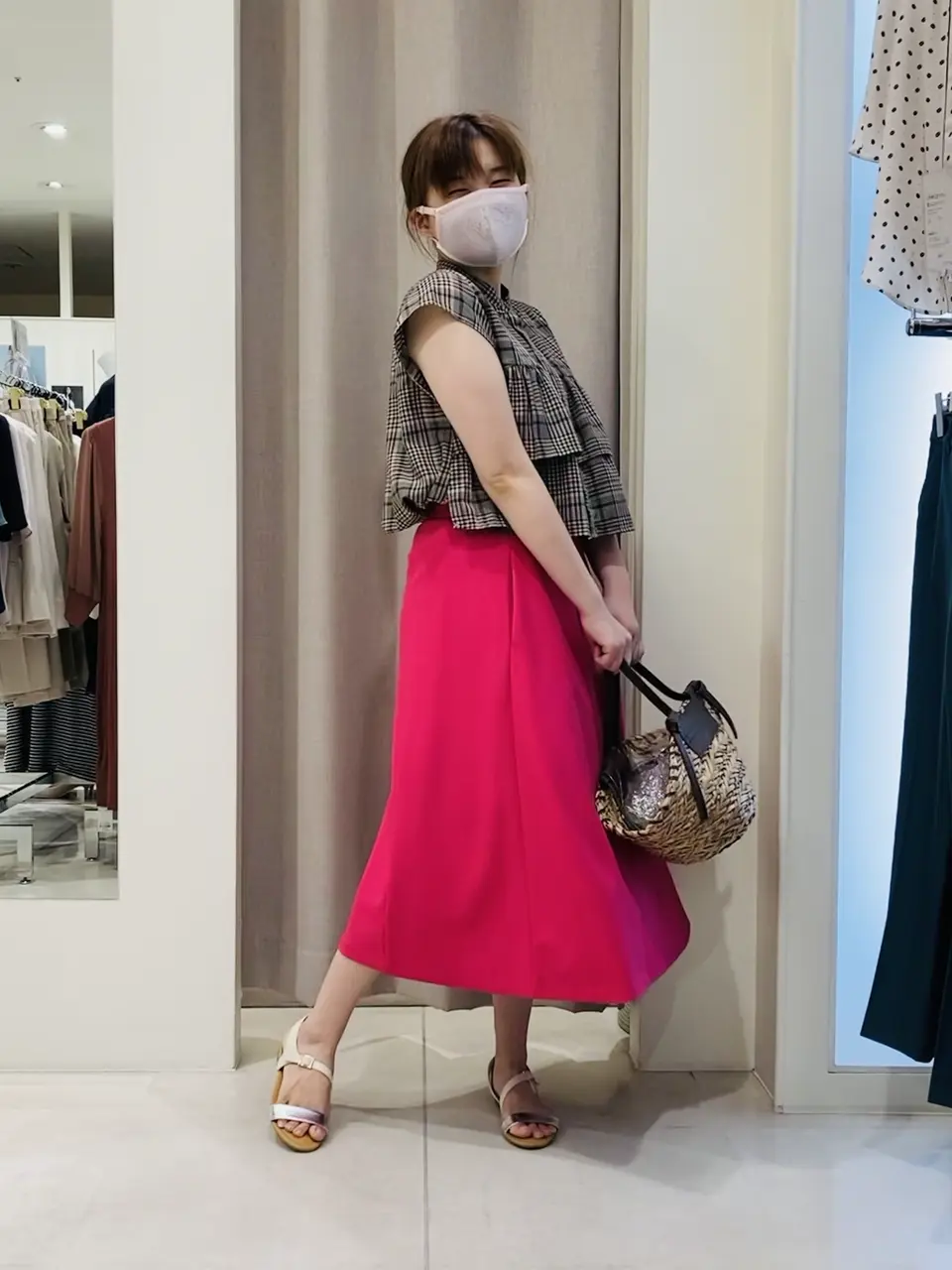 組曲 川根　彩 コーディネート画像