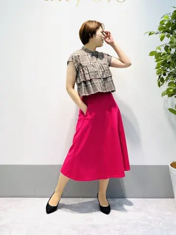 組曲 岡本 コーディネート画像