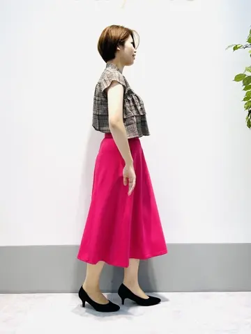 組曲 岡本 コーディネート画像