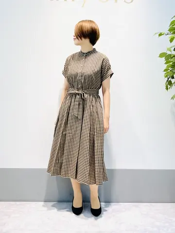 組曲 岡本 コーディネート画像