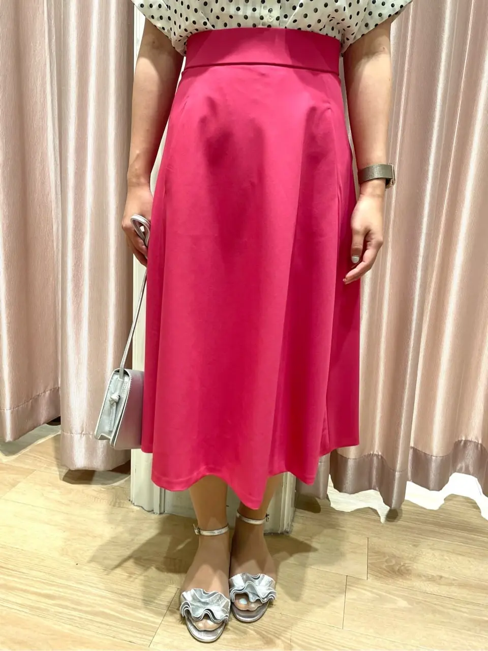 組曲 スタッフ コーディネート画像