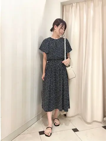 組曲 金井 コーディネート画像