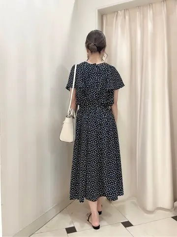 組曲 金井 コーディネート画像