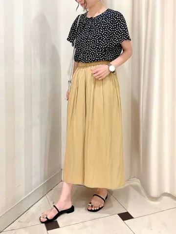 組曲 金井 コーディネート画像