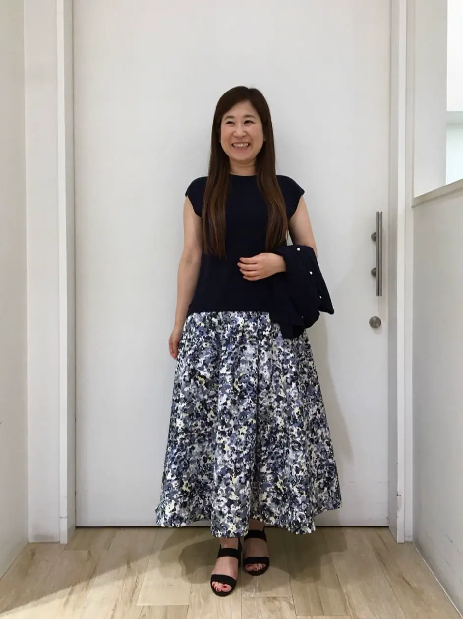 組曲 スタッフ コーディネート画像