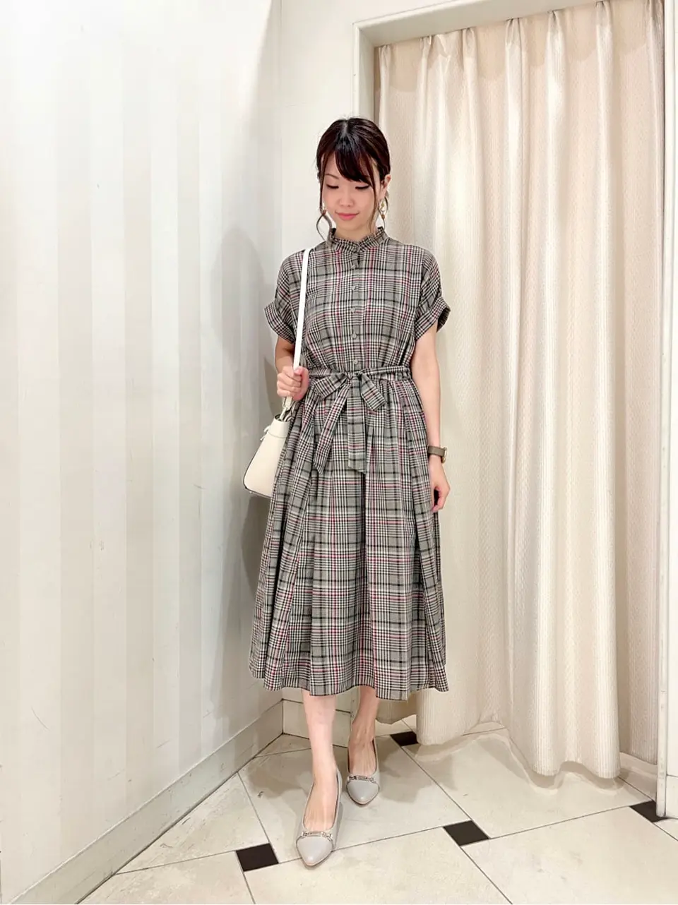 組曲 金井 コーディネート画像