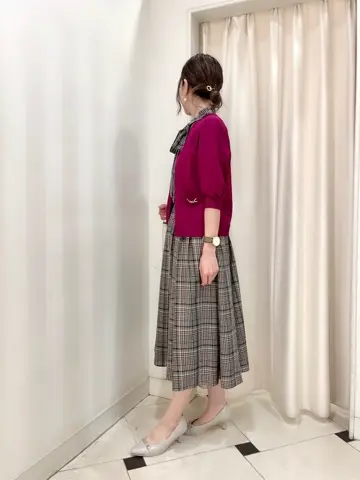 組曲 金井 コーディネート画像