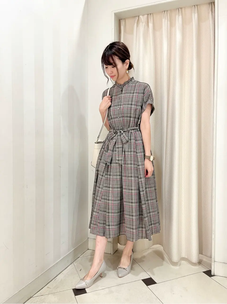 組曲 金井 コーディネート画像