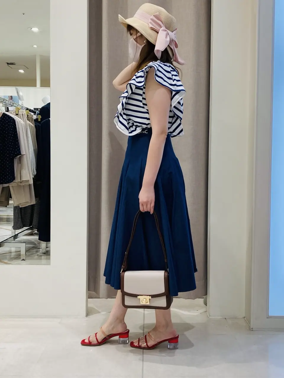 組曲 川根　彩 コーディネート画像