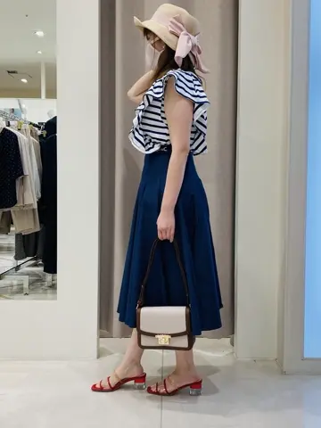 組曲 川根　彩 コーディネート画像