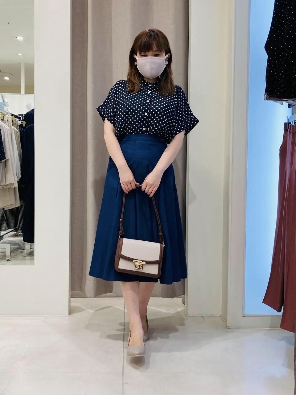 組曲 川根　彩 コーディネート画像