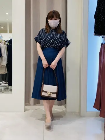 組曲 川根　彩 コーディネート画像