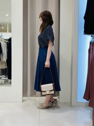 組曲 川根　彩 コーディネート画像