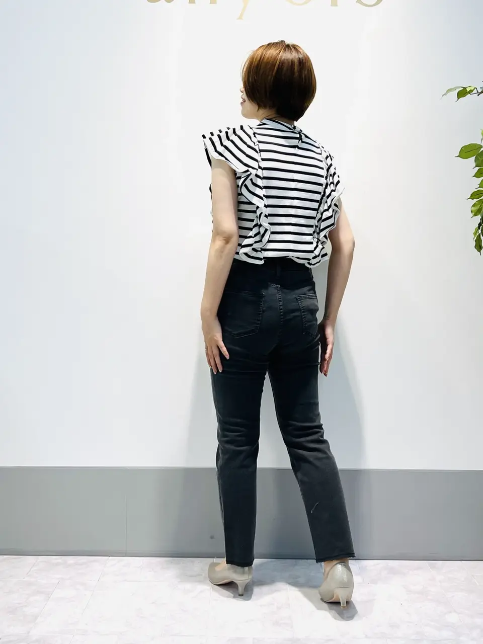 組曲 岡本 コーディネート画像