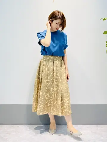 組曲 岡本 コーディネート画像