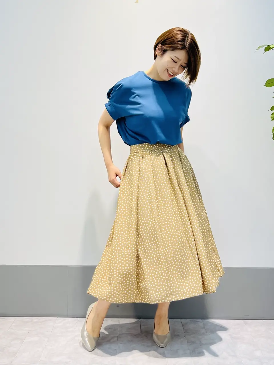 組曲 岡本 コーディネート画像