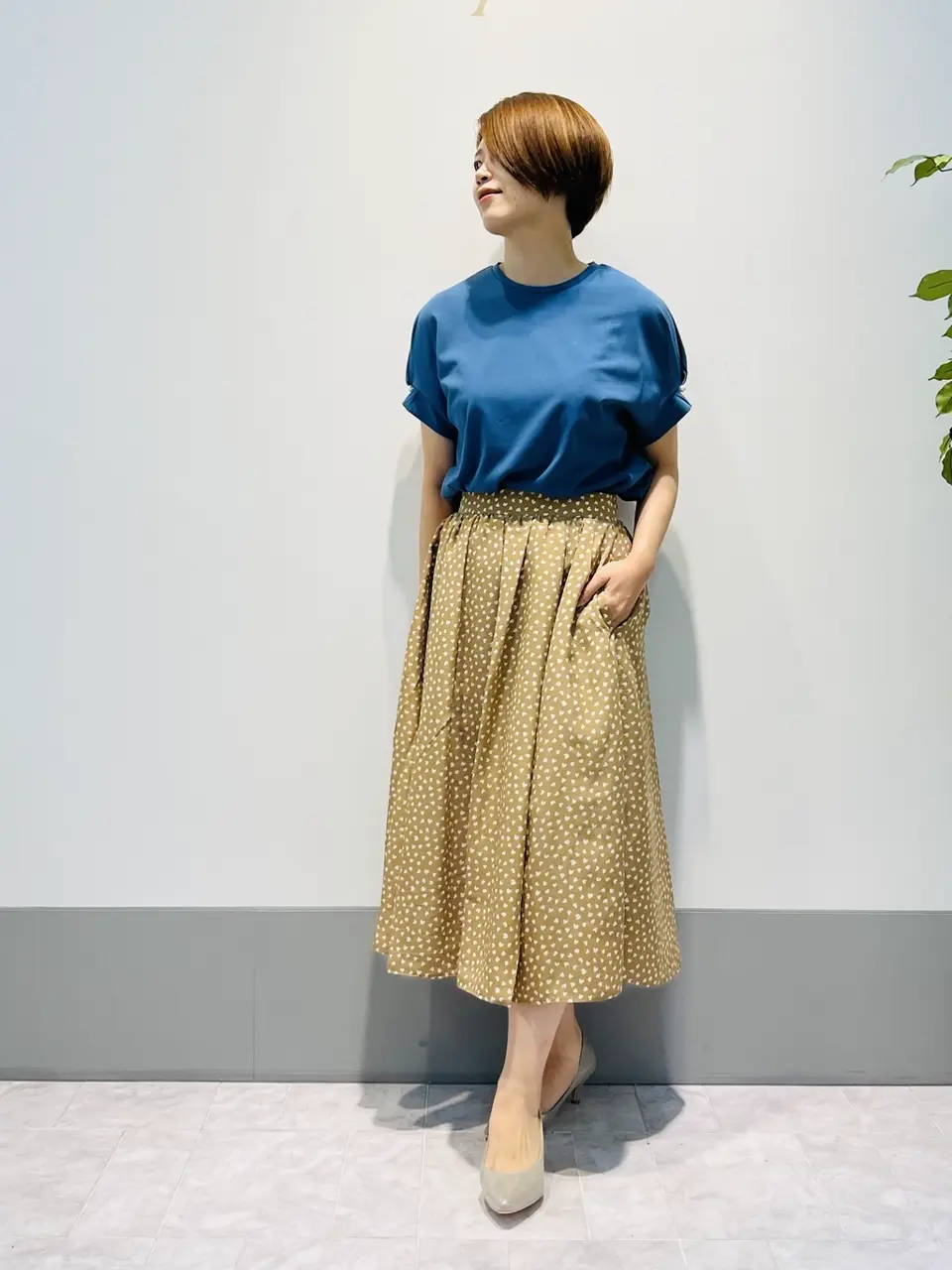 組曲 岡本 コーディネート画像