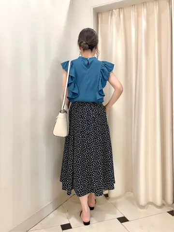 組曲 金井 コーディネート画像