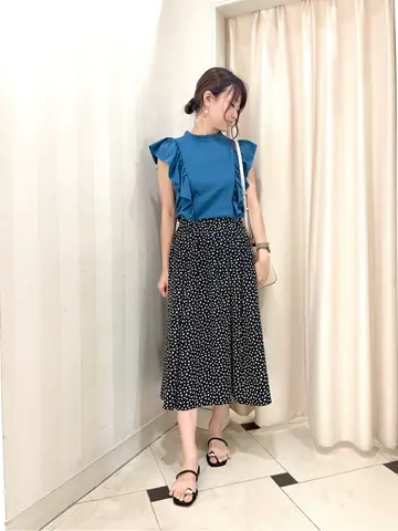 組曲 金井 コーディネート画像