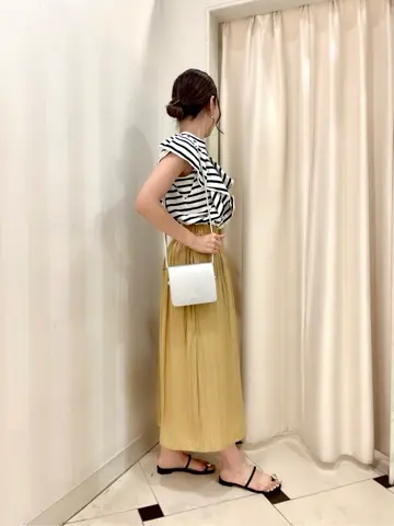 組曲 金井 コーディネート画像