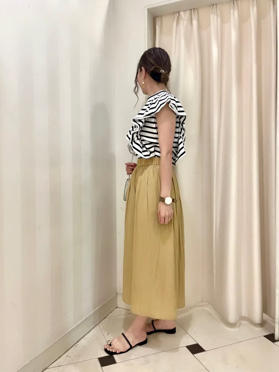 組曲 金井 コーディネート画像